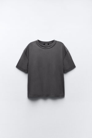 Never Look Back // Black